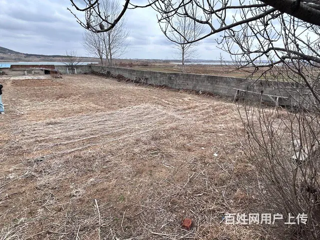 （新房源租金低）文登界石独门独院一楼2000平厂房招租 - 图片 2