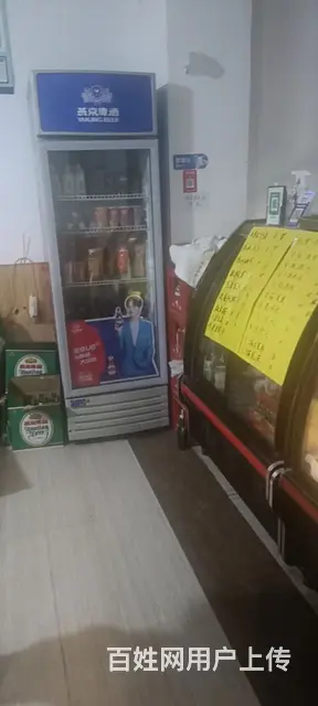 周边有大学和市政府单位，小区租客也很多。小半条街都是饭店，聚 - 图片 2