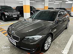 宝马5系 2012款 530Li 3.0 手自一体 豪华型