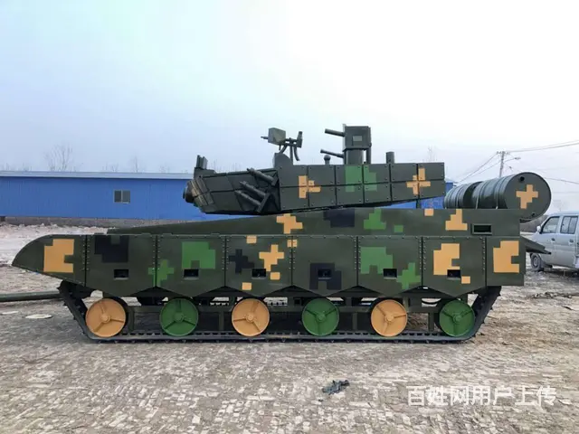 2022年国防教育军事模型新品双驱动态装甲运兵车模 - 图片 2