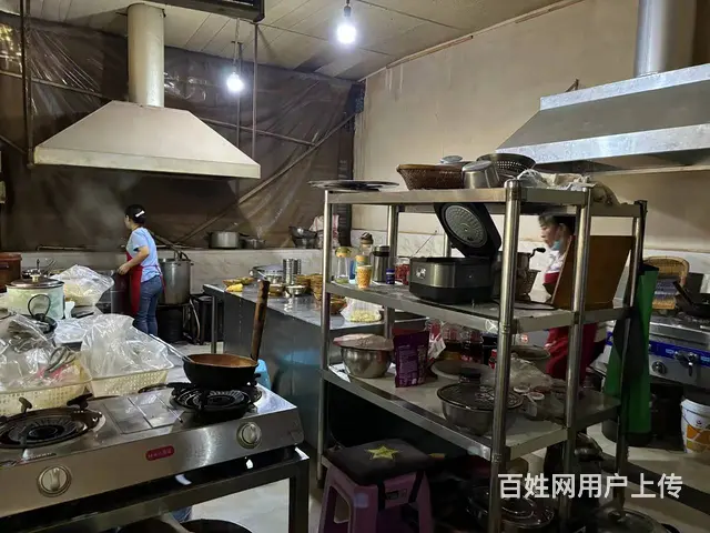 6133（爆铺网）十字路口年货街5年老店低价诚意转让 - 图片 12
