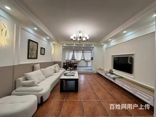 大客厅区政府附近长弘星苑带露台精装修四房可改五房停车方便 - 图片 2