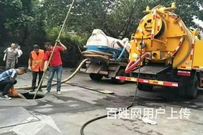 嵩明大学城片区管道清理高压车清理雨污管道隔油池下水 - 图片 1
