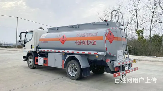 厂家直销重汽豪沃流动加油车 现车低价处理 - 图片 9