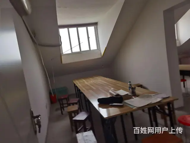 世纪花园六七复式楼，两个露台，空中别墅。 - 图片 10