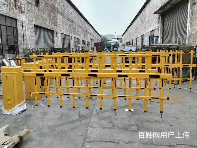 广州车牌识别道闸系统维修停车场闸口起落杆定制安装 - 图片 3