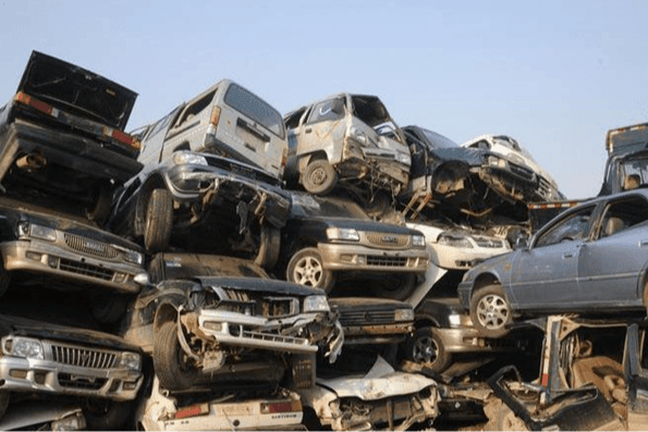 高价回收各类报废车