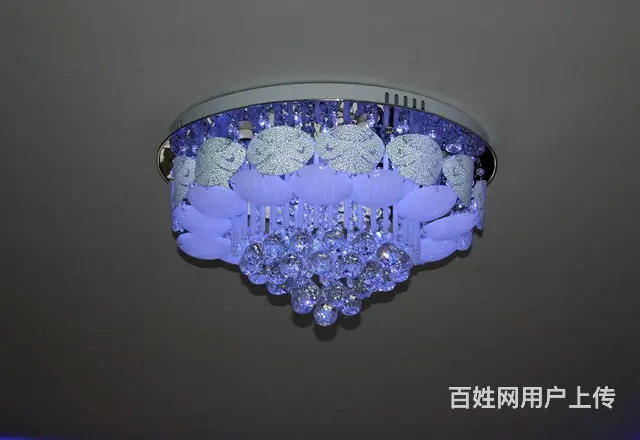 可月租1100元，日租三小时58元,密码锁 - 图片 3