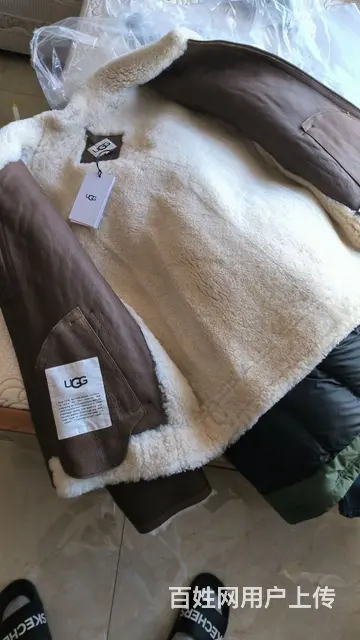 【搞定了！】UGG 秋冬男士外套卡兹羊皮毛夹克 112139 - 图片 1