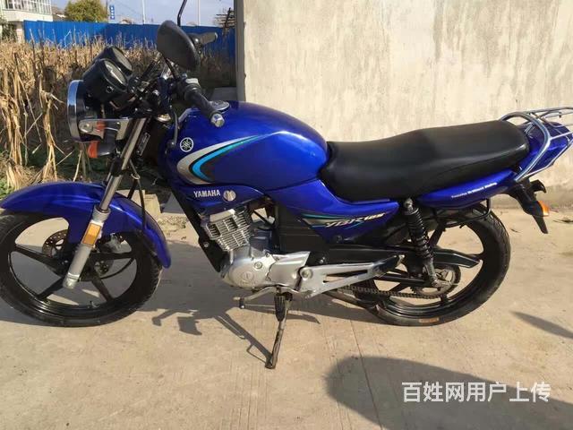 大量批发零售精品二手摩托车停车场抵押车大量现货的图片
