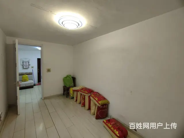 十三方块3楼63平套间19万，未占用大自然名额！ - 图片 3