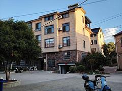 新建房一室一厅出租