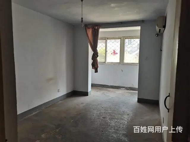 馨园小区一楼房屋出租 - 图片 1