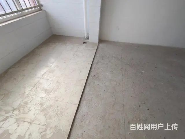 青年路附近9楼 电梯三室送储藏室 58万可贷款 - 图片 3