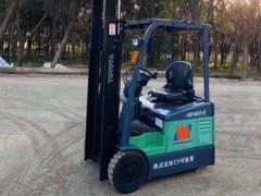丰田1.5吨三支点电动叉车，进口精品二手叉车出售