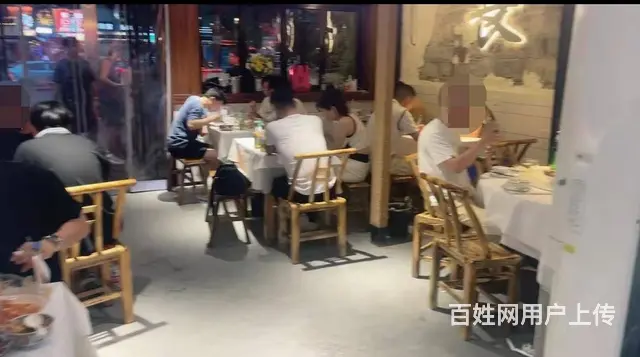 （老板本人）五一商圈、步行街网红打卡街区精装特色餐馆优价急转 - 图片 9