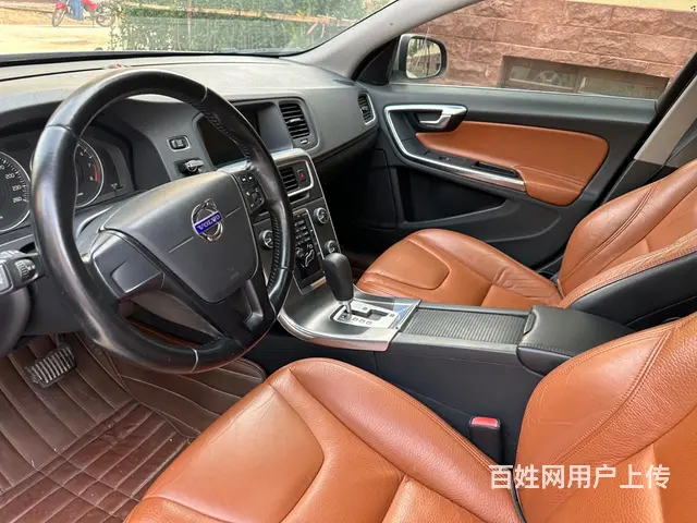 沃尔沃S60 2012款 2.0T 双离合 T5 智尊版 - 图片 9