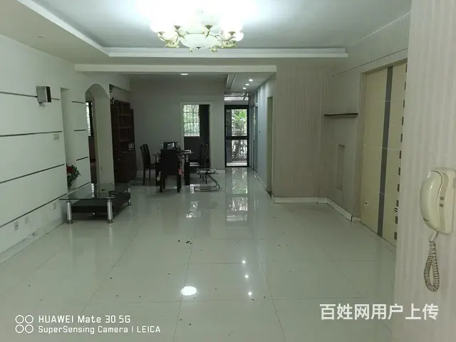 银都一楼带车位前后花园出售 - 图片 1