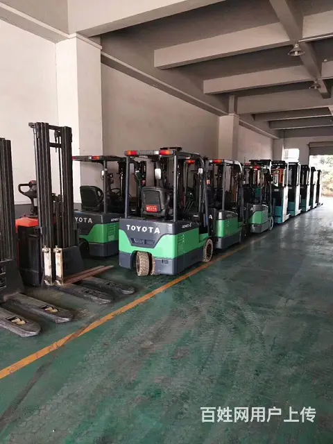 转三支点丰田电瓶叉车 小巧玲珑丰田电动叉车使用方便 - 图片 5