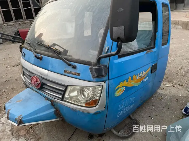 五征1600驾驶室 玻璃 工作台 - 图片 1