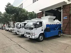 厂家定制 东风5方泔水车 餐厨垃圾车 厂家大让利