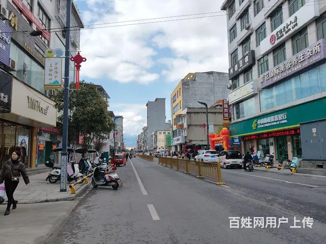 安康市恒口镇90平米门面房低价出租 - 图片 1