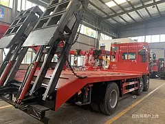 厂家热销江淮单桥平板车 25吨挖机拖车 质量有保障