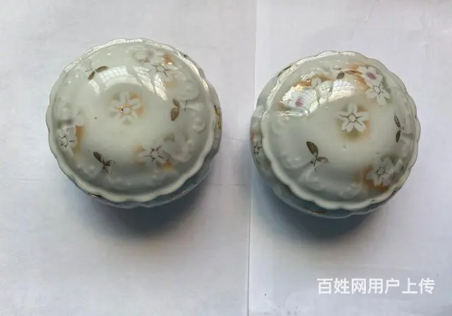 珍藏的清末民初的一对瓷器粉缸 - 图片 1