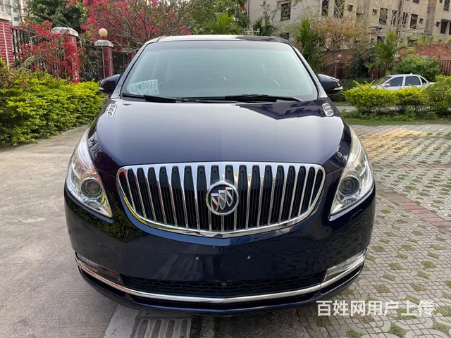 别克GL8 2011款 GL8 豪华商务车 3.0 手自一体 - 图片 1
