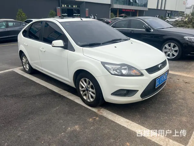 福特 福克斯 2014款 经典福克斯-两厢 1.8 手动 酷 - 图片 1