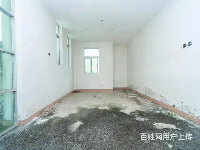 华发山庄旁 龙安苑 独栋别墅 带院子200平米 可拆除重建 - 图片 1