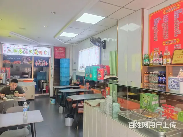 9069（铺联邦）和平大学城十字路口餐饮店低价出租的图片