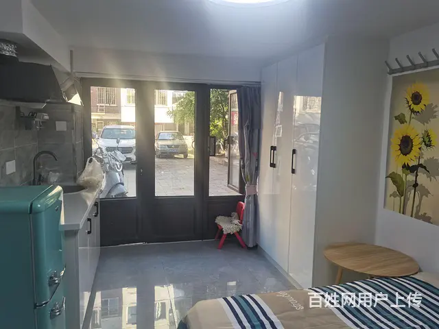 盛世龙城精品阳面车库家电齐全月付750 - 图片 2
