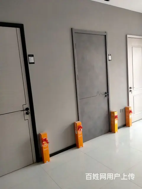 万商隆对面，箭牌卫浴东伊佳特木门店转让 - 图片 2