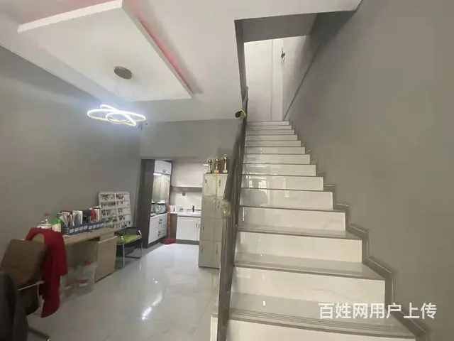 （都市信息）湖滨世纪城门面转让 - 图片 2