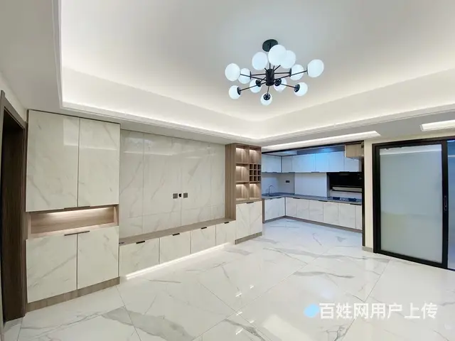首付22万住市中心三室精装
银领国际17楼95平三室一卫，采 - 图片 2