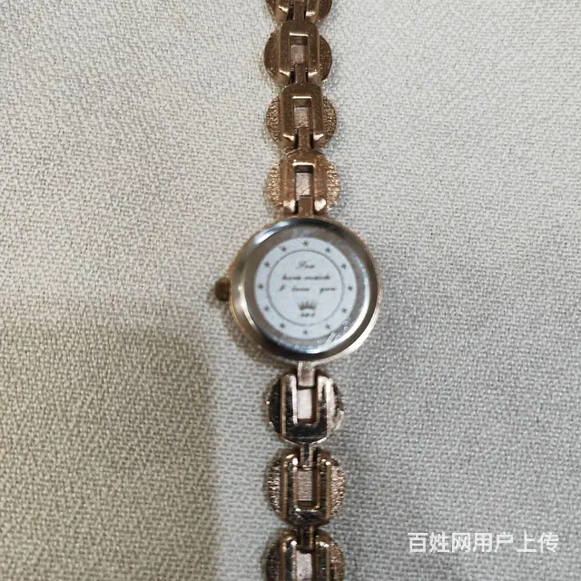 女王金表，石英女士腕表，双色表链，仿古款式 - 图片 5