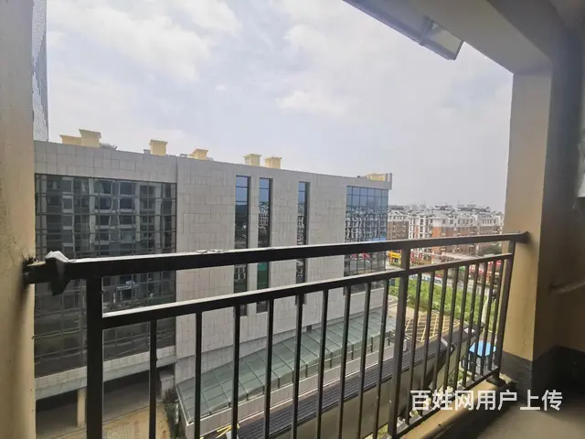 真实在售 中梁   八号楼 7楼 4室2厅2卫  92万 - 图片 9