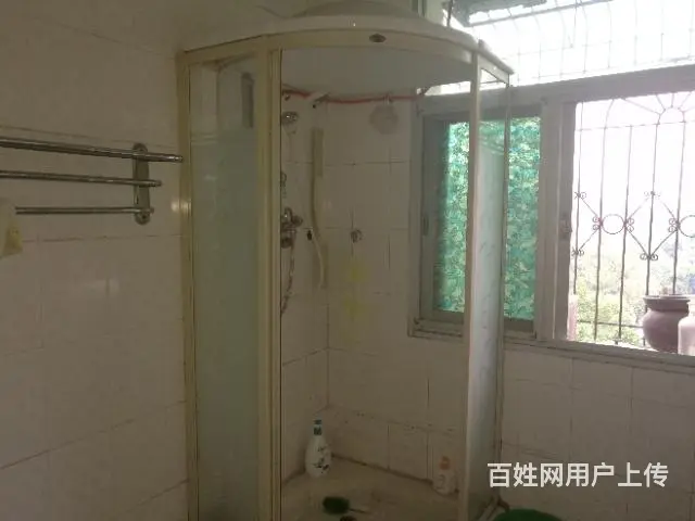 硚口区解放大道太平洋车站附近4室2厅出租 - 图片 3