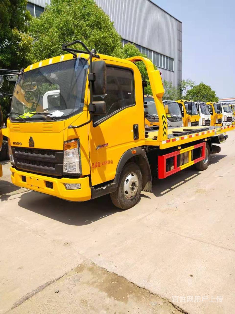 赣县车辆 赣县道路救援 赣县道路拖车1/12