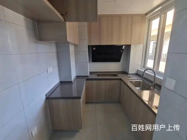全新房，所有家具全新，一次无入住过，一手房东无中介。 - 图片 1