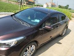 起亚 起亚K3 2017款 1.6 手自一体 GLS 15周