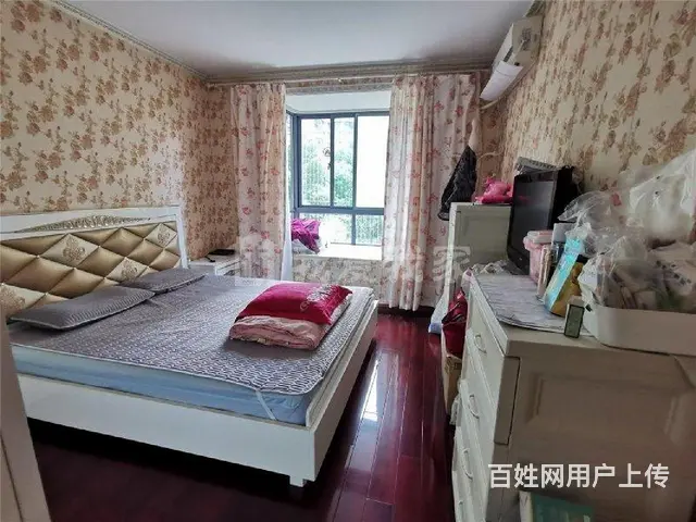 有钥匙.香江华庭精装修好户型3室2厅2卫140平308万！ - 图片 1