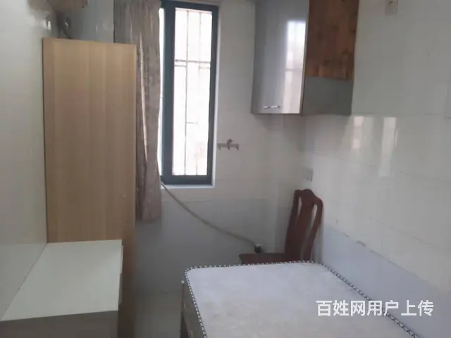 电梯房18楼有飘窗一室户出租 - 图片 2