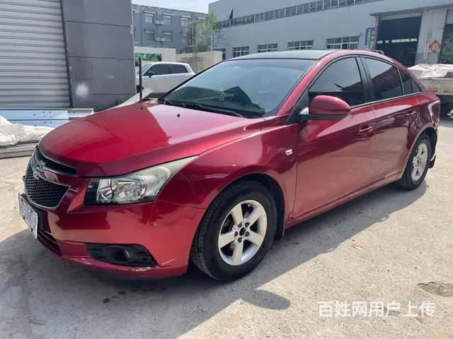 雪佛兰  科鲁兹 - 图片 1