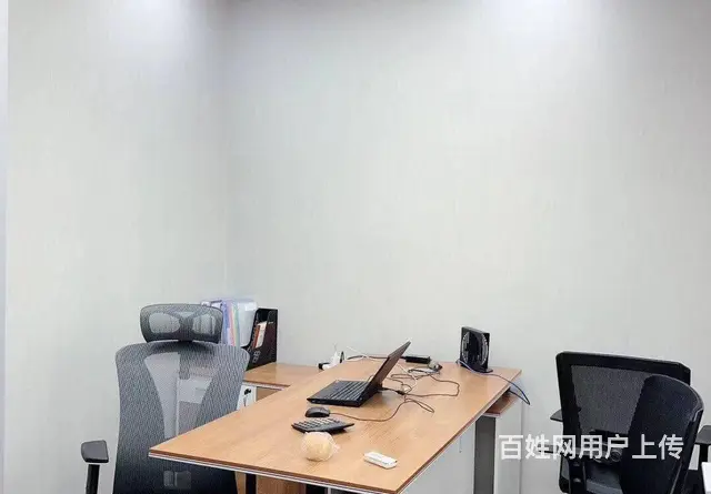 世茂75号公馆300平精装办公房    东南角位置 - 图片