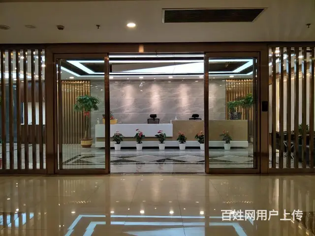 绝了 一线江景 大气前台 正电梯口776平 - 图片 3
