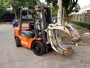 高性价旋转式圆夹包叉车 长沙二手纸卷抱夹机3吨叉车
