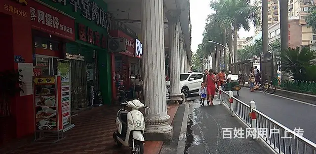转角  便宜直租  错层结构  大门宽 公交附近.. - 图片 4