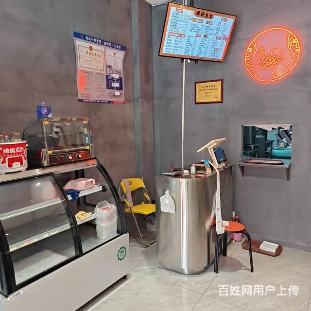 1030枫桦景苑小区北侧临街餐饮店转让 - 图片 5